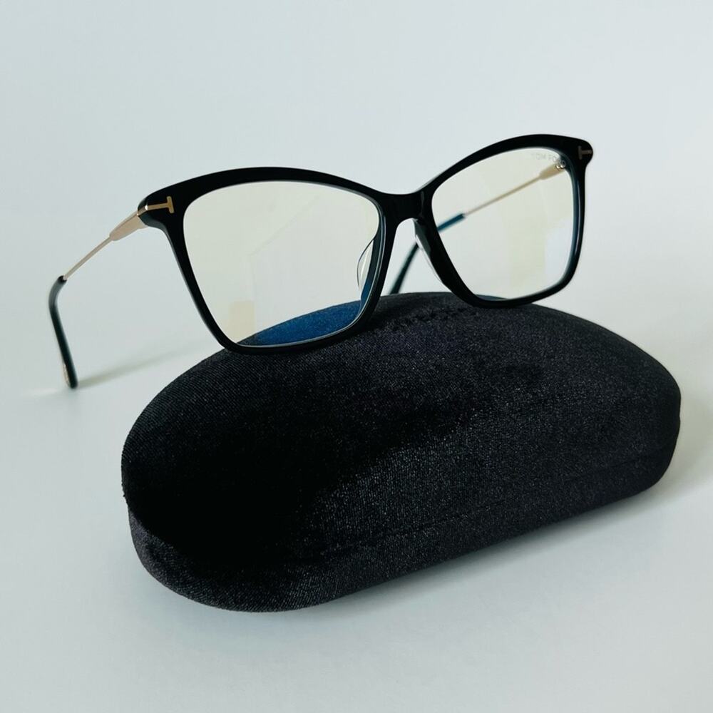New Tom Ford TF5687-F-B 001 56/14/140 Women Eyeglasses Authentic